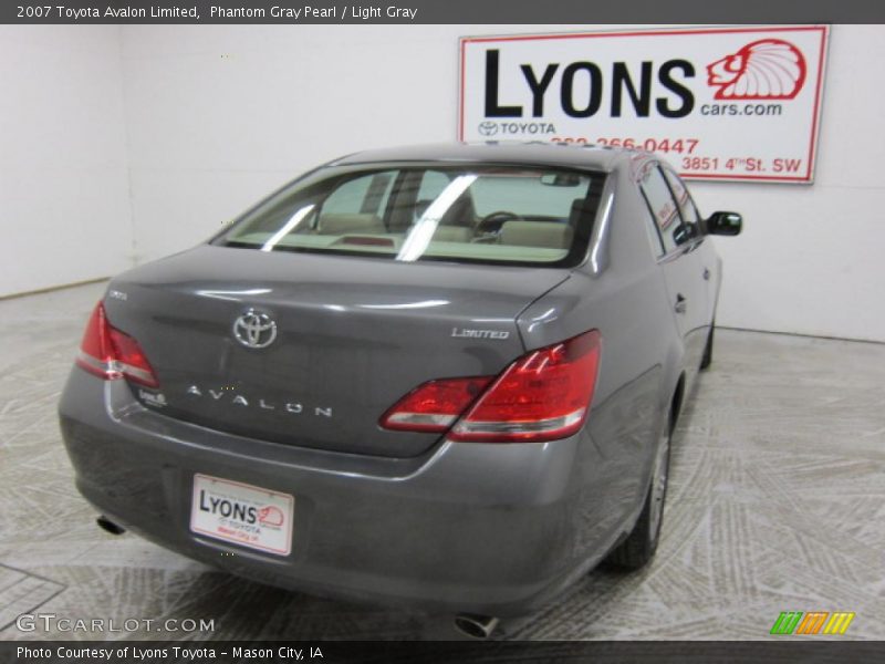 Phantom Gray Pearl / Light Gray 2007 Toyota Avalon Limited