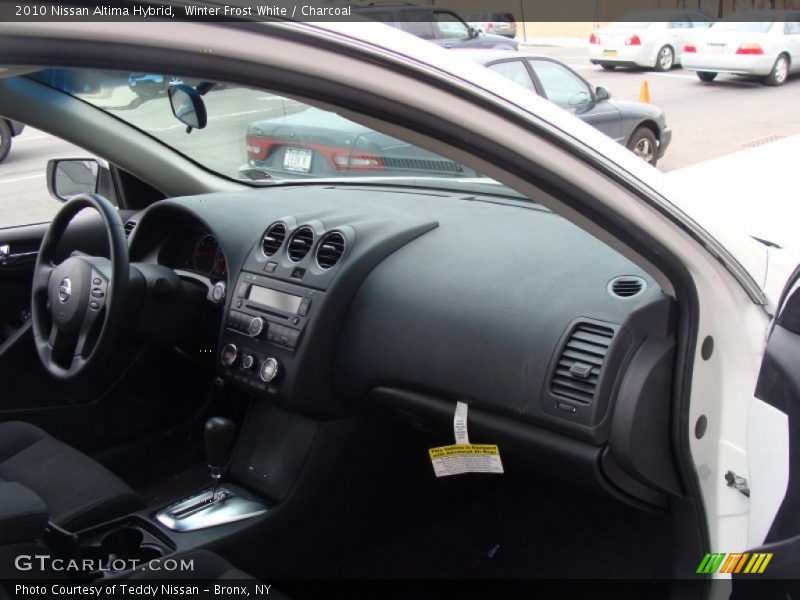 Winter Frost White / Charcoal 2010 Nissan Altima Hybrid