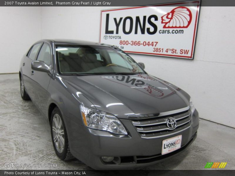 Phantom Gray Pearl / Light Gray 2007 Toyota Avalon Limited