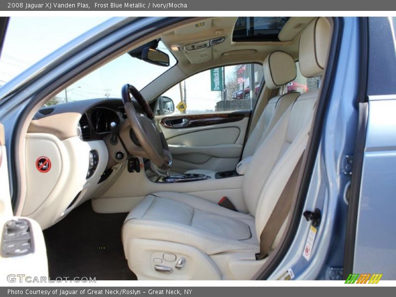 Frost Blue Metallic / Ivory/Mocha 2008 Jaguar XJ Vanden Plas