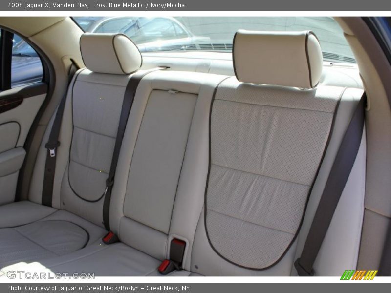Frost Blue Metallic / Ivory/Mocha 2008 Jaguar XJ Vanden Plas