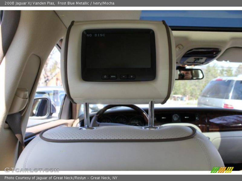 Frost Blue Metallic / Ivory/Mocha 2008 Jaguar XJ Vanden Plas
