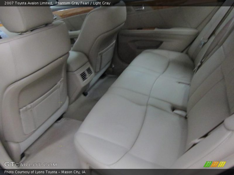 Phantom Gray Pearl / Light Gray 2007 Toyota Avalon Limited