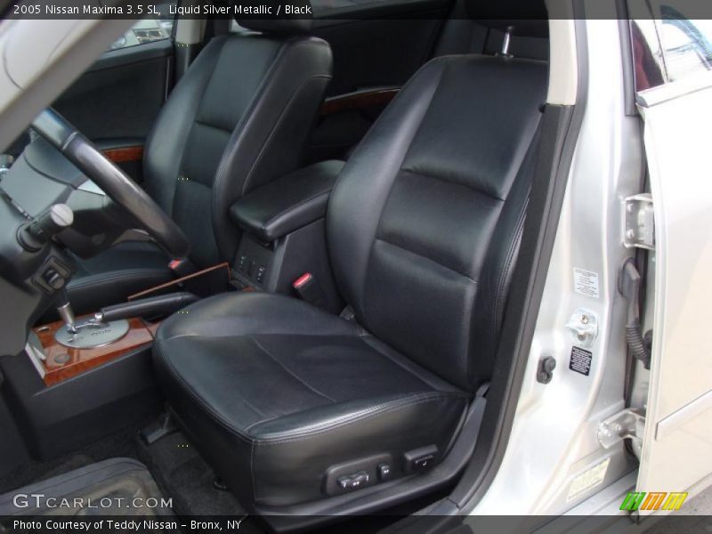 Liquid Silver Metallic / Black 2005 Nissan Maxima 3.5 SL
