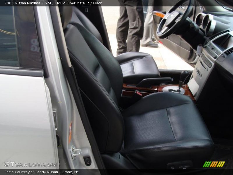 Liquid Silver Metallic / Black 2005 Nissan Maxima 3.5 SL