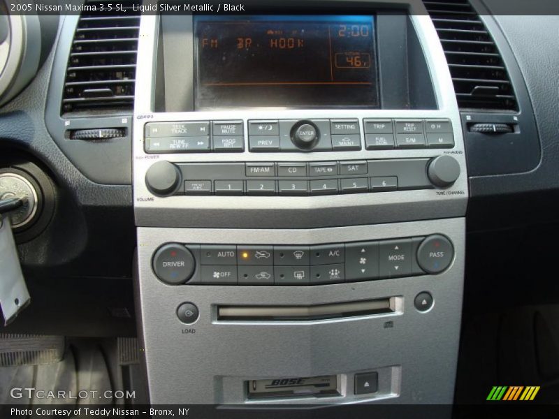 Liquid Silver Metallic / Black 2005 Nissan Maxima 3.5 SL