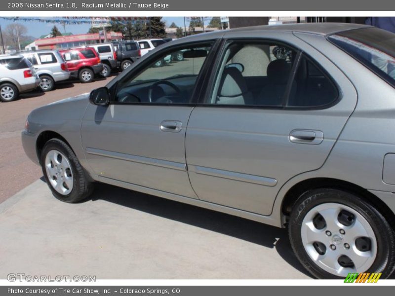 Radium Metallic / Taupe Beige 2006 Nissan Sentra 1.8