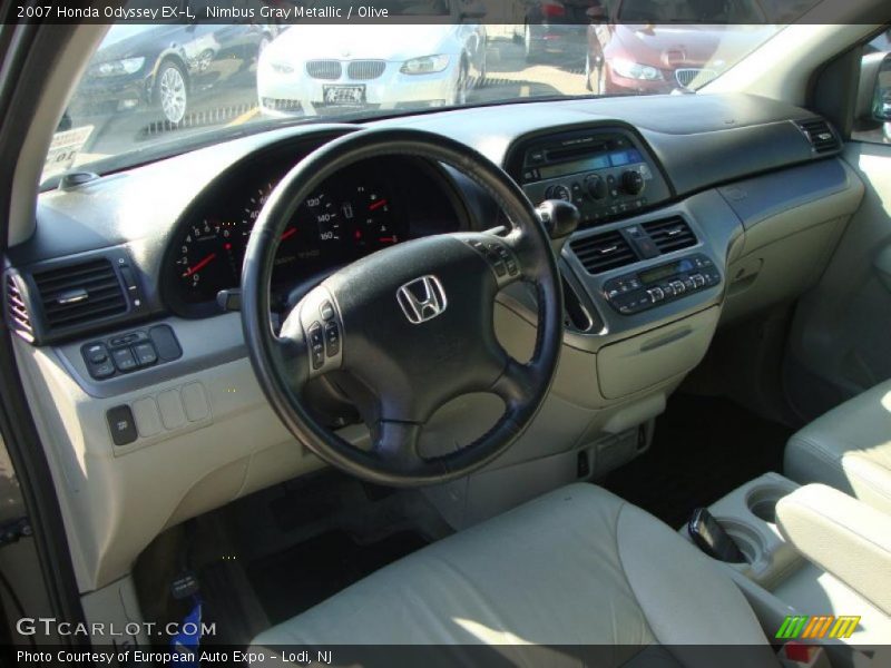 Nimbus Gray Metallic / Olive 2007 Honda Odyssey EX-L