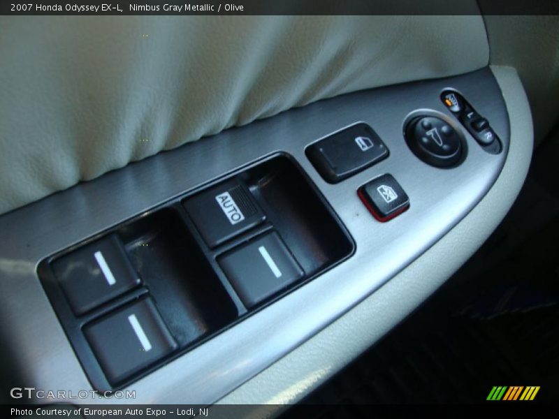 Nimbus Gray Metallic / Olive 2007 Honda Odyssey EX-L