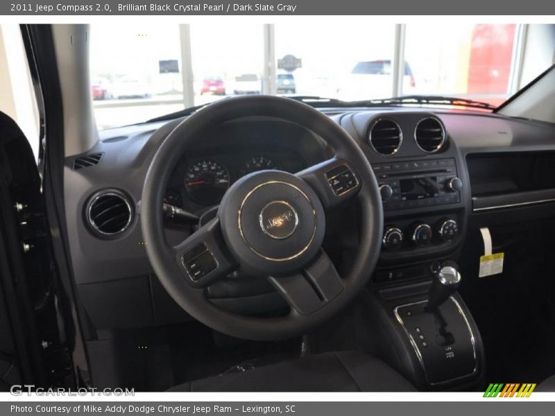 Brilliant Black Crystal Pearl / Dark Slate Gray 2011 Jeep Compass 2.0