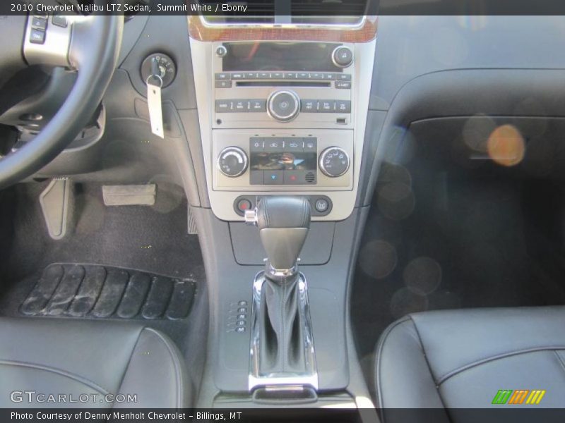 Summit White / Ebony 2010 Chevrolet Malibu LTZ Sedan
