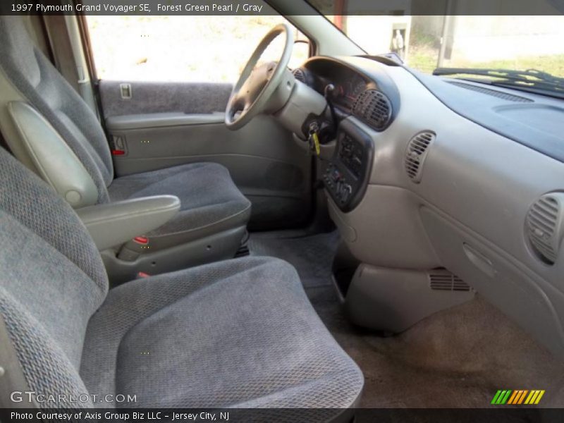 Forest Green Pearl / Gray 1997 Plymouth Grand Voyager SE