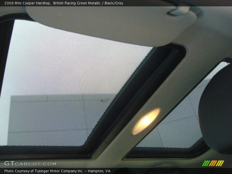British Racing Green Metallic / Black/Grey 2009 Mini Cooper Hardtop
