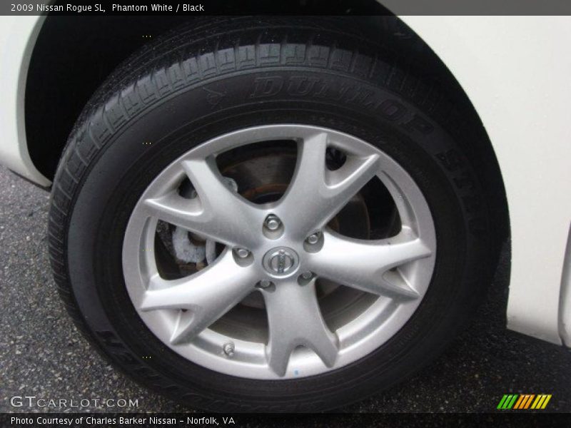 Phantom White / Black 2009 Nissan Rogue SL
