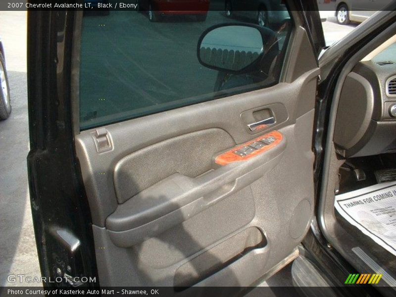 Black / Ebony 2007 Chevrolet Avalanche LT