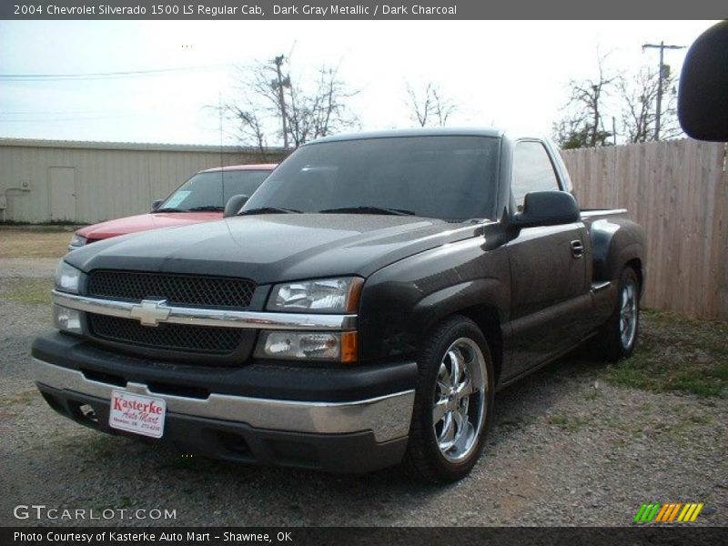 Dark Gray Metallic / Dark Charcoal 2004 Chevrolet Silverado 1500 LS Regular Cab