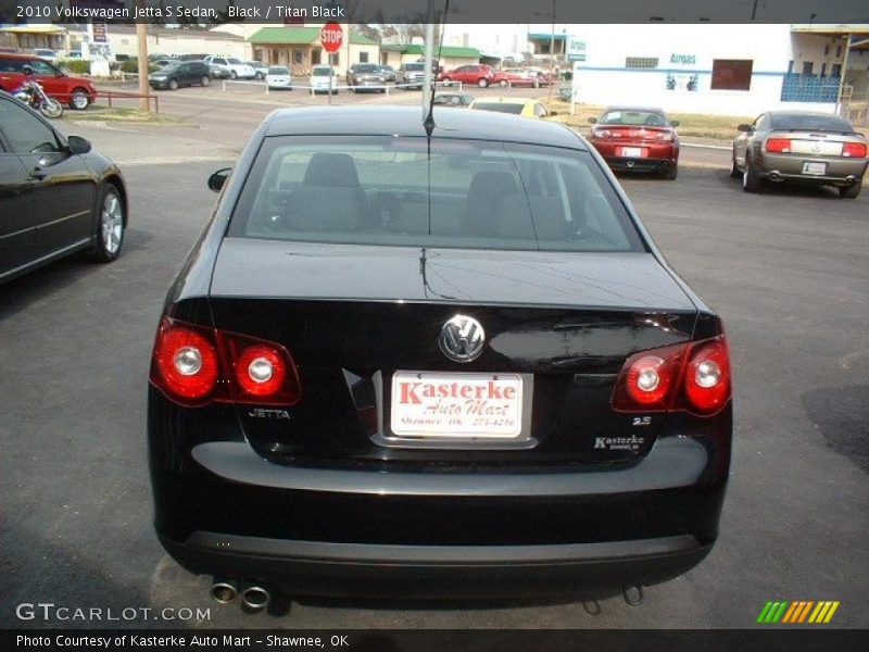 Black / Titan Black 2010 Volkswagen Jetta S Sedan