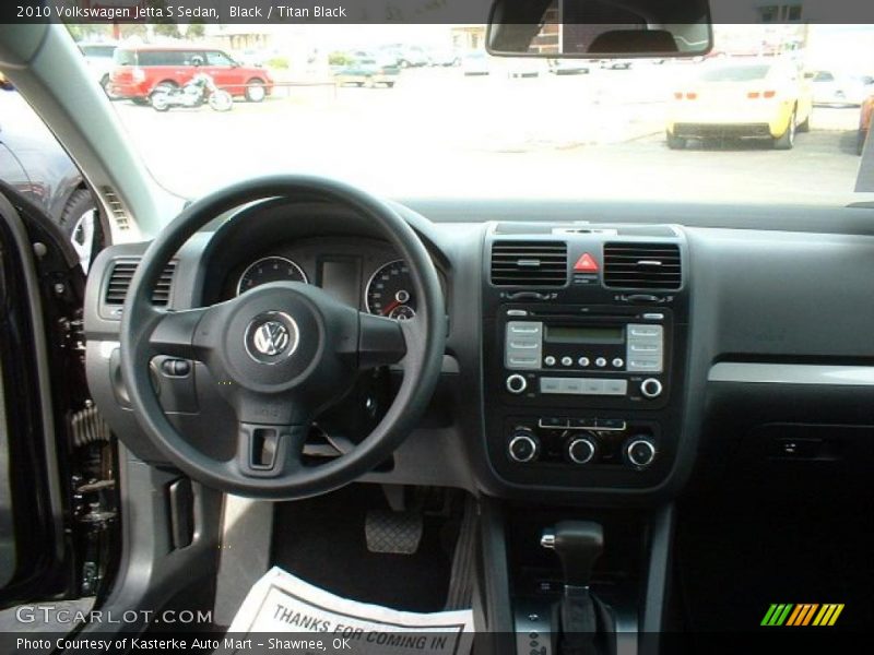 Black / Titan Black 2010 Volkswagen Jetta S Sedan