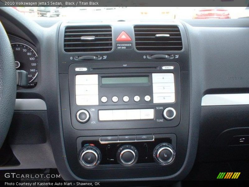 Black / Titan Black 2010 Volkswagen Jetta S Sedan