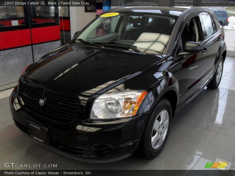 Black / Pastel Slate Gray 2007 Dodge Caliber SE
