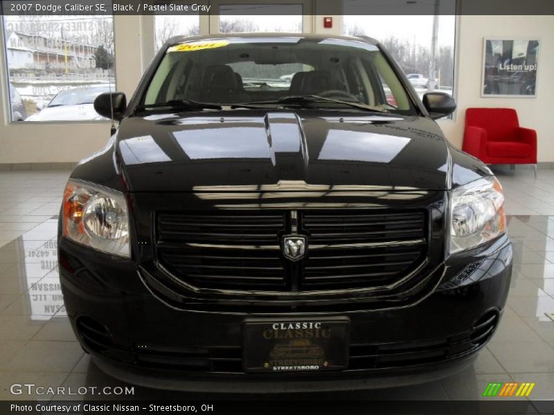 Black / Pastel Slate Gray 2007 Dodge Caliber SE