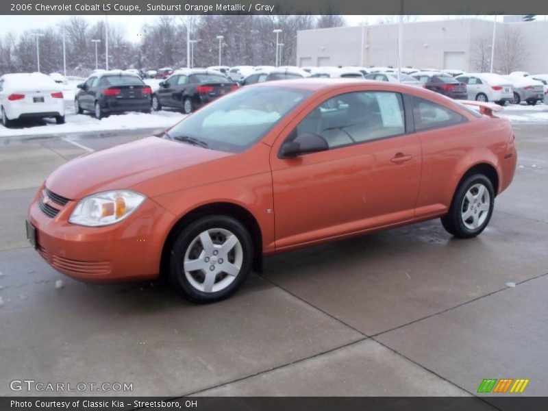 Sunburst Orange Metallic / Gray 2006 Chevrolet Cobalt LS Coupe