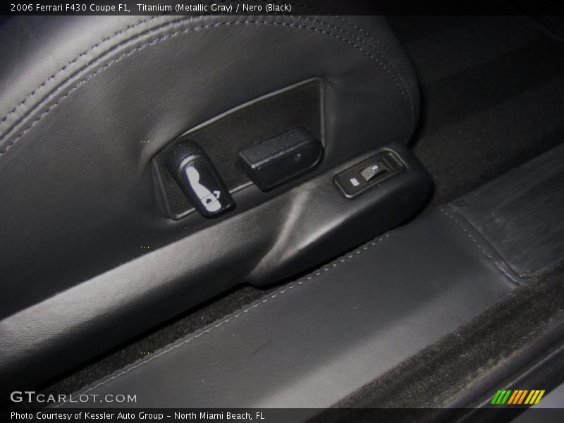 Controls of 2006 F430 Coupe F1