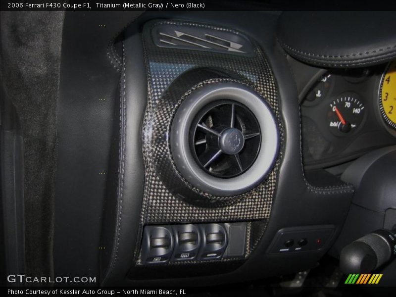 Controls of 2006 F430 Coupe F1