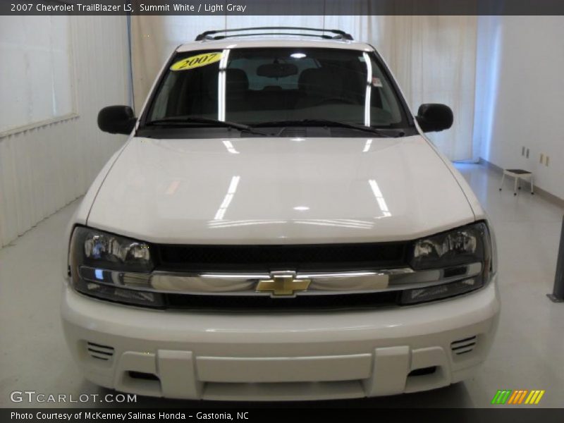 Summit White / Light Gray 2007 Chevrolet TrailBlazer LS
