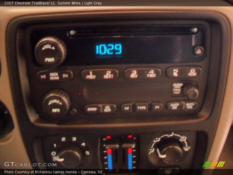 Summit White / Light Gray 2007 Chevrolet TrailBlazer LS
