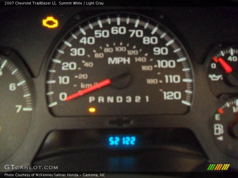 Summit White / Light Gray 2007 Chevrolet TrailBlazer LS