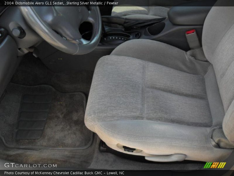 Sterling Silver Metallic / Pewter 2004 Oldsmobile Alero GL1 Sedan