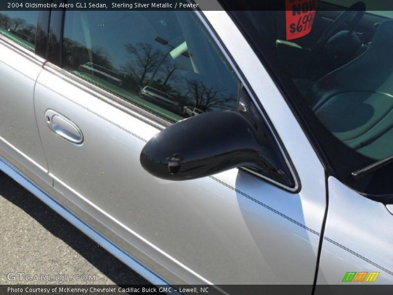 Sterling Silver Metallic / Pewter 2004 Oldsmobile Alero GL1 Sedan