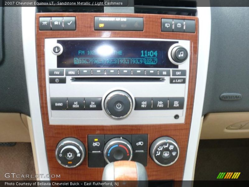 Sandstone Metallic / Light Cashmere 2007 Chevrolet Equinox LT