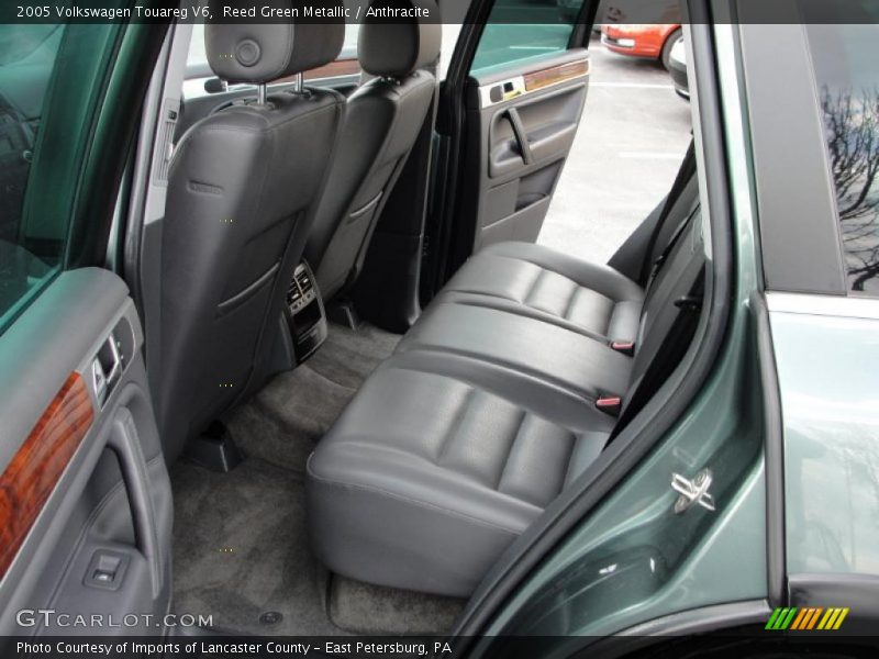 Reed Green Metallic / Anthracite 2005 Volkswagen Touareg V6