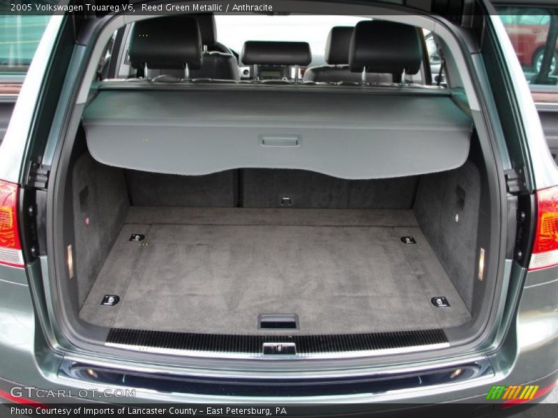 Reed Green Metallic / Anthracite 2005 Volkswagen Touareg V6