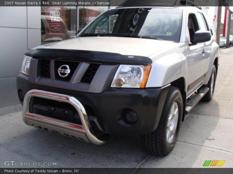 Silver Lightning Metallic / Charcoal 2007 Nissan Xterra X 4x4