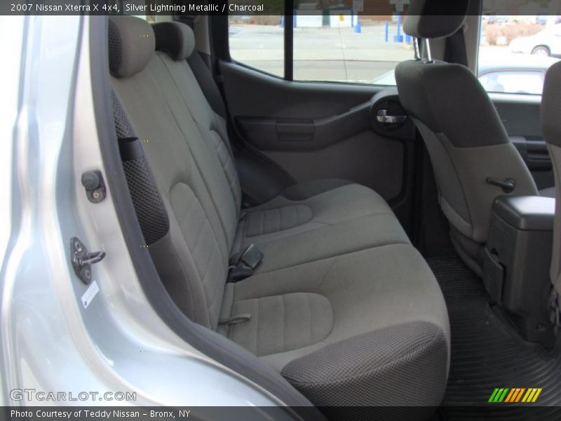 Silver Lightning Metallic / Charcoal 2007 Nissan Xterra X 4x4