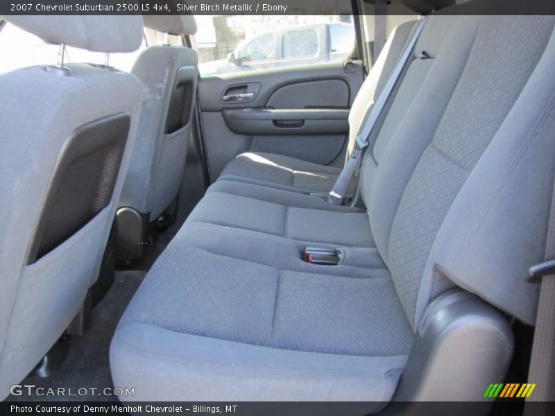 Silver Birch Metallic / Ebony 2007 Chevrolet Suburban 2500 LS 4x4