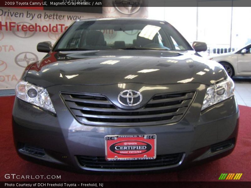 Magnetic Gray Metallic / Ash 2009 Toyota Camry LE