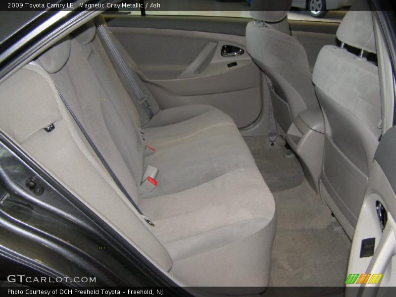 Magnetic Gray Metallic / Ash 2009 Toyota Camry LE