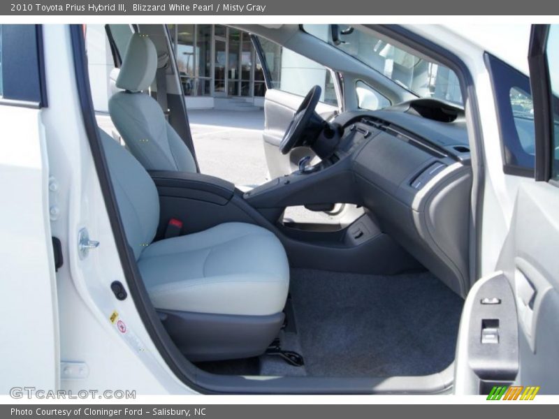 Blizzard White Pearl / Misty Gray 2010 Toyota Prius Hybrid III