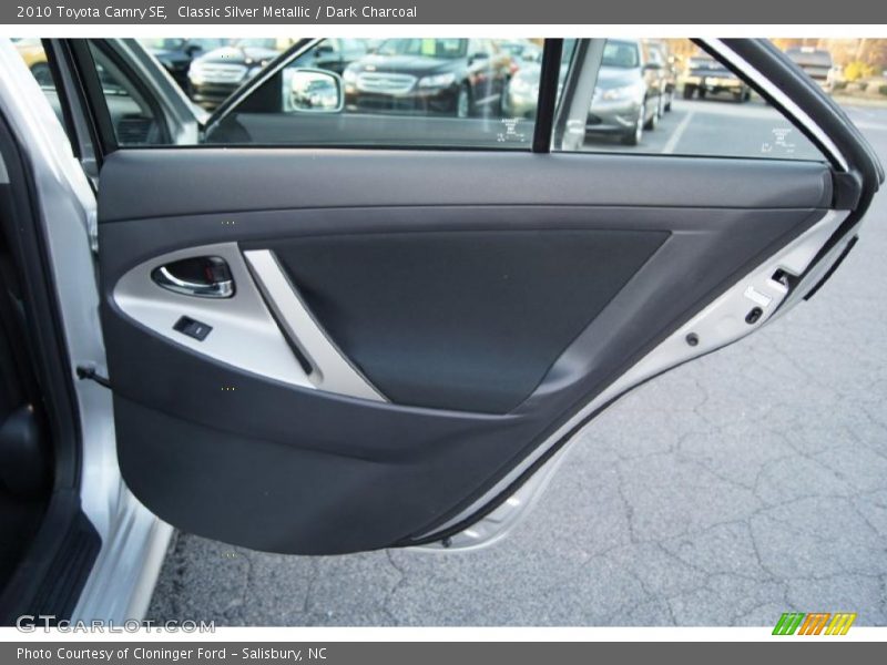 Classic Silver Metallic / Dark Charcoal 2010 Toyota Camry SE