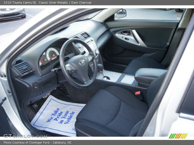 Classic Silver Metallic / Dark Charcoal 2010 Toyota Camry SE