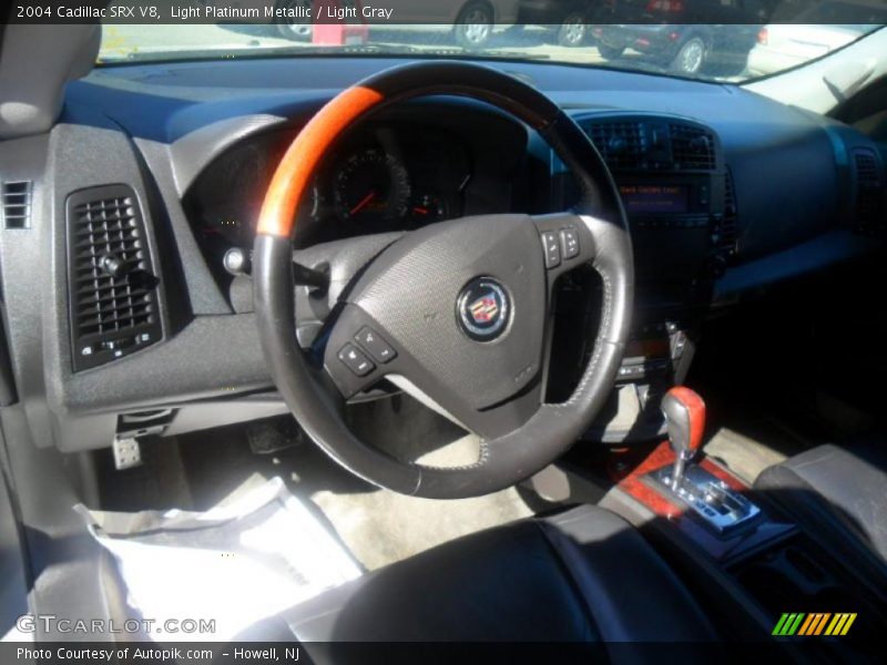 Light Platinum Metallic / Light Gray 2004 Cadillac SRX V8