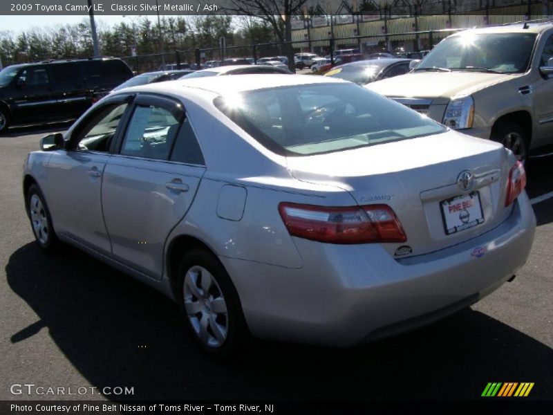 Classic Silver Metallic / Ash 2009 Toyota Camry LE