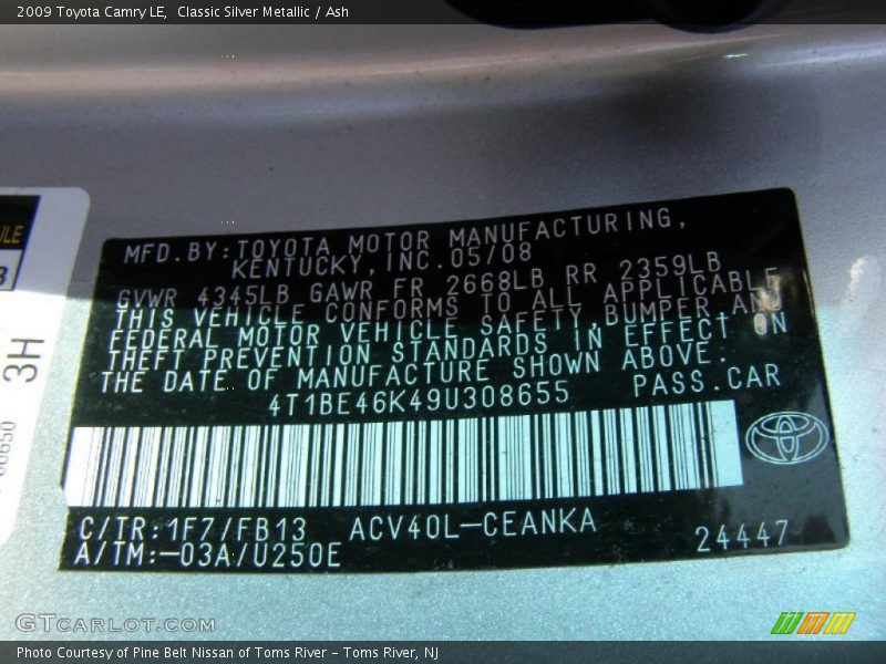 Classic Silver Metallic / Ash 2009 Toyota Camry LE
