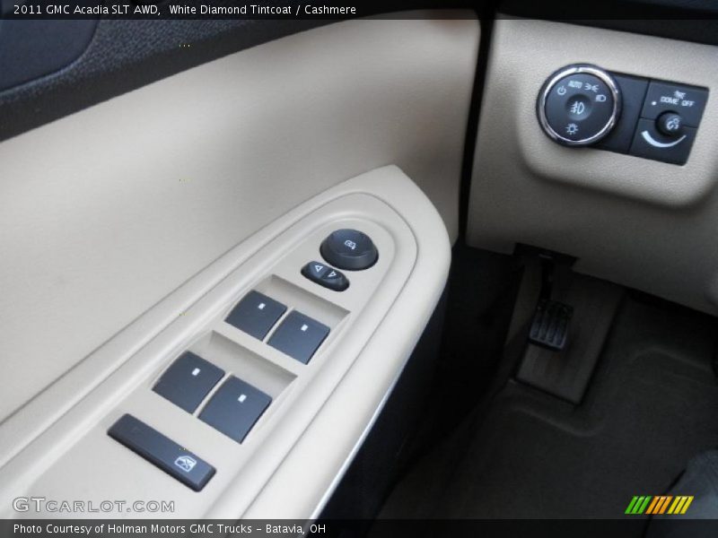 White Diamond Tintcoat / Cashmere 2011 GMC Acadia SLT AWD