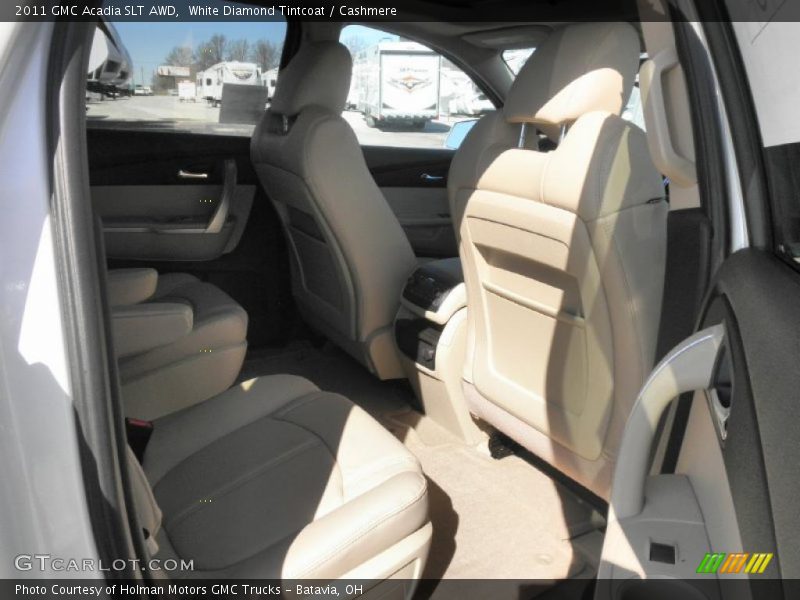 White Diamond Tintcoat / Cashmere 2011 GMC Acadia SLT AWD