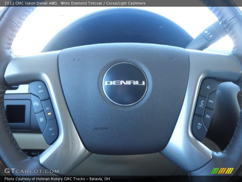 White Diamond Tintcoat / Cocoa/Light Cashmere 2011 GMC Yukon Denali AWD